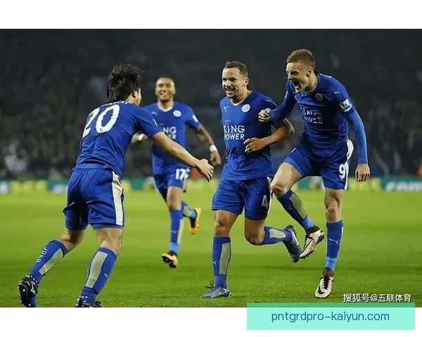 阿什利·扬在关键比赛中展现出色表现，助力球队迎来逆转胜利，状态回暖。